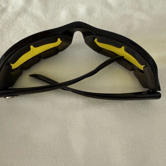 Victory Vintage Riding Sunglasses men’s Black Clear and Yellow Lenses - Picture 3 of 3